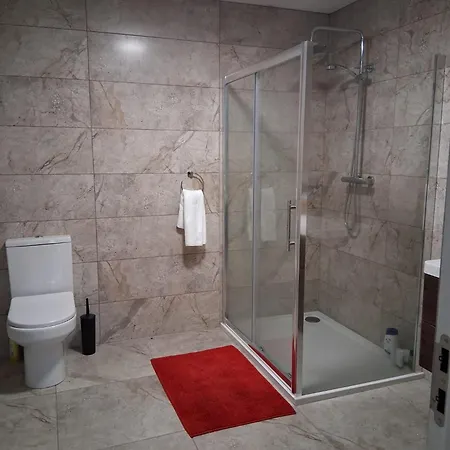 Railway House, Halfway 別荘