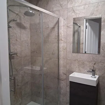 Railway House, Halfway *