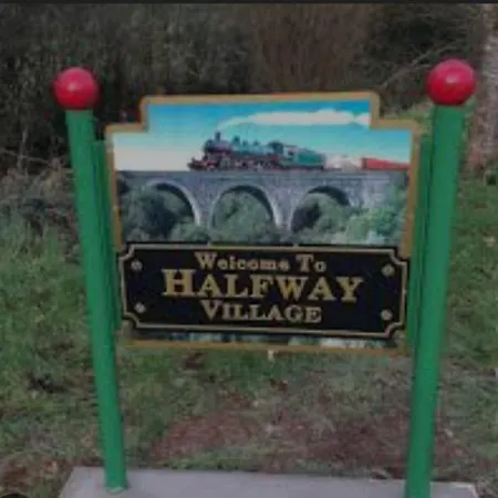 Railway House, Halfway * Ballinhassig