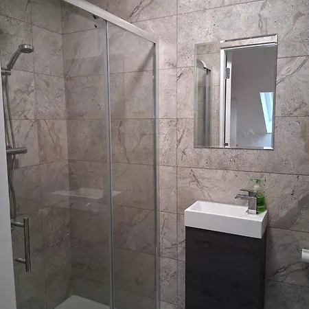 Railway House, Halfway 別荘