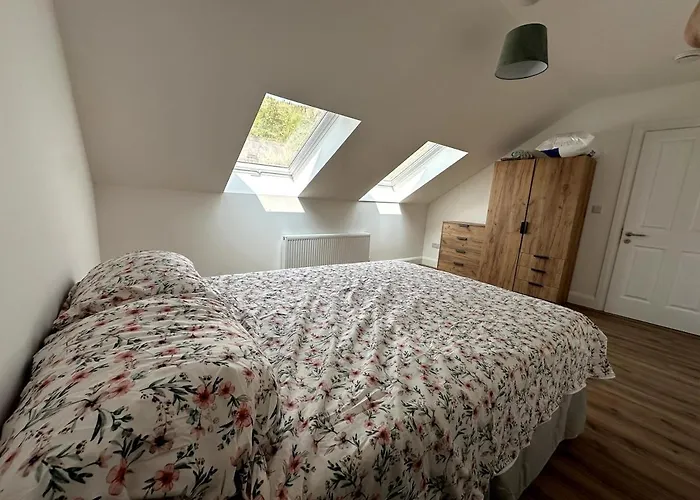 Holiday home Railway House, Halfway *