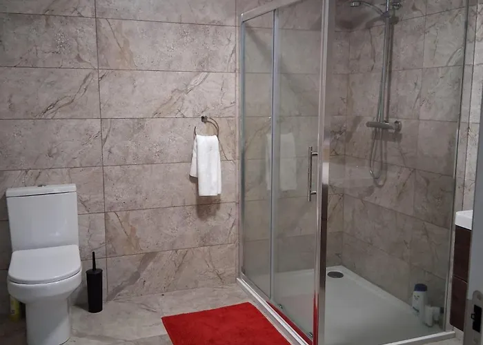 Railway House, Halfway Holiday home