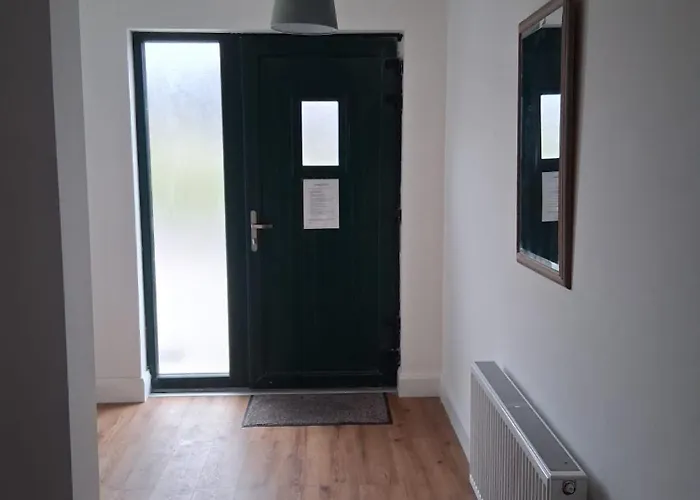 Railway House, Halfway * Ballinhassig